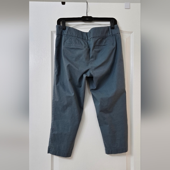 Cropped pants - Picture 2 of 3